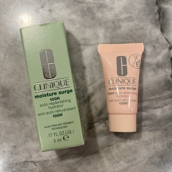 CLINIQUE moisture surge 100h auto-replenishing hydrator - Picture 1 of 5